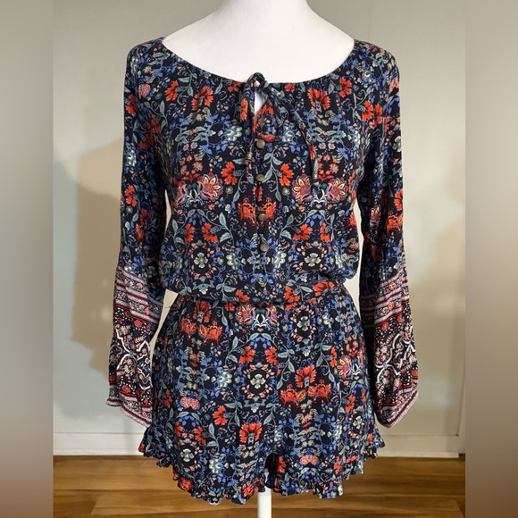 American Eagle Outfitters Pants - American Eagle AEO Long Sleeve Black Multicolored Floral Romper, Small XS